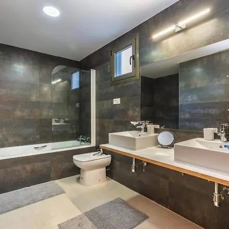 4219-coin De Reve Apartment